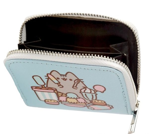 Pusheen purse inside